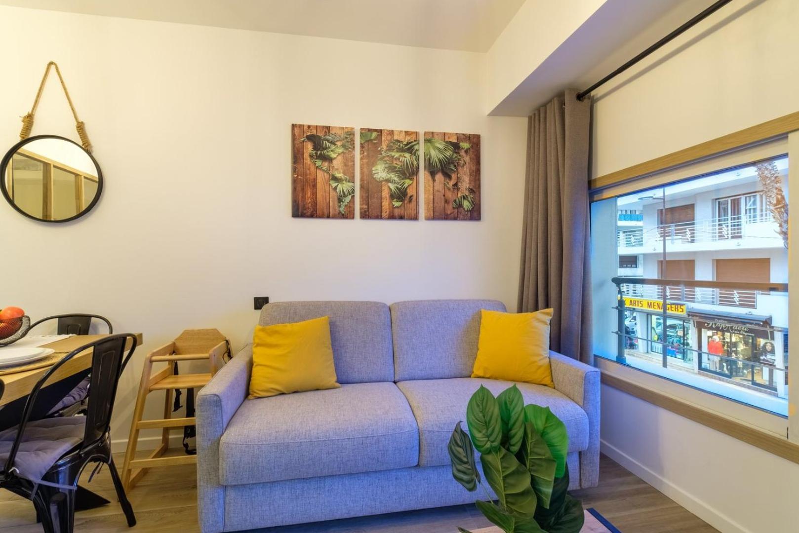 Charmant Pour 6 Au Coeur D'Antibes Exteriör bild